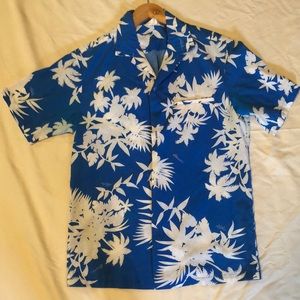 Hawaiian Shirt size medium Made In Hawaii